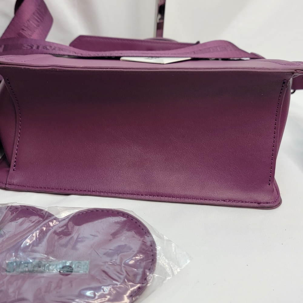NEW W/ TAGS!! Steve Madden Plum Crossbody Bag - Picture 7 of 9